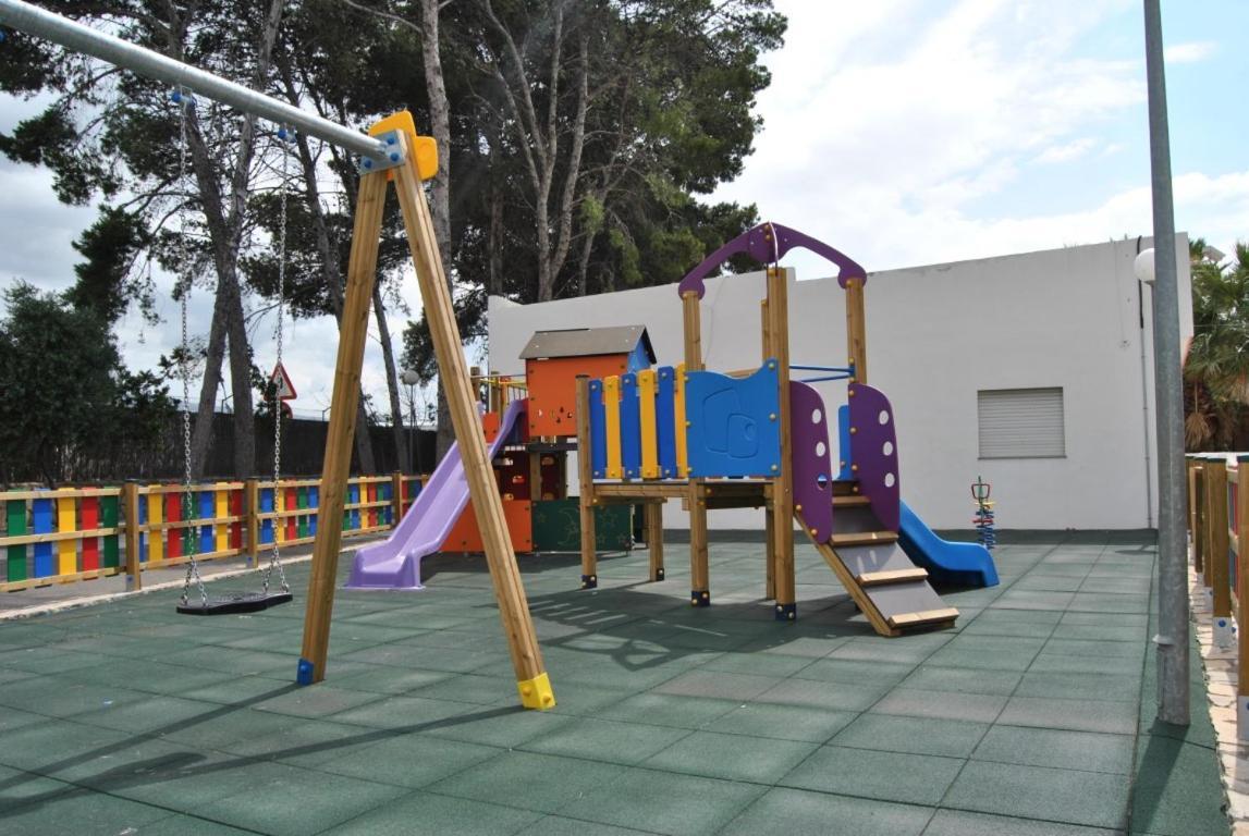 El Eden Hotel El Ejido Bagian luar foto