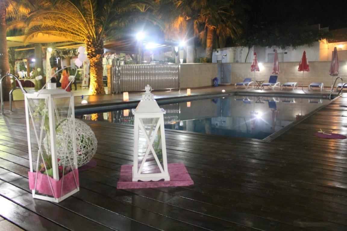 El Eden Hotel El Ejido Bagian luar foto